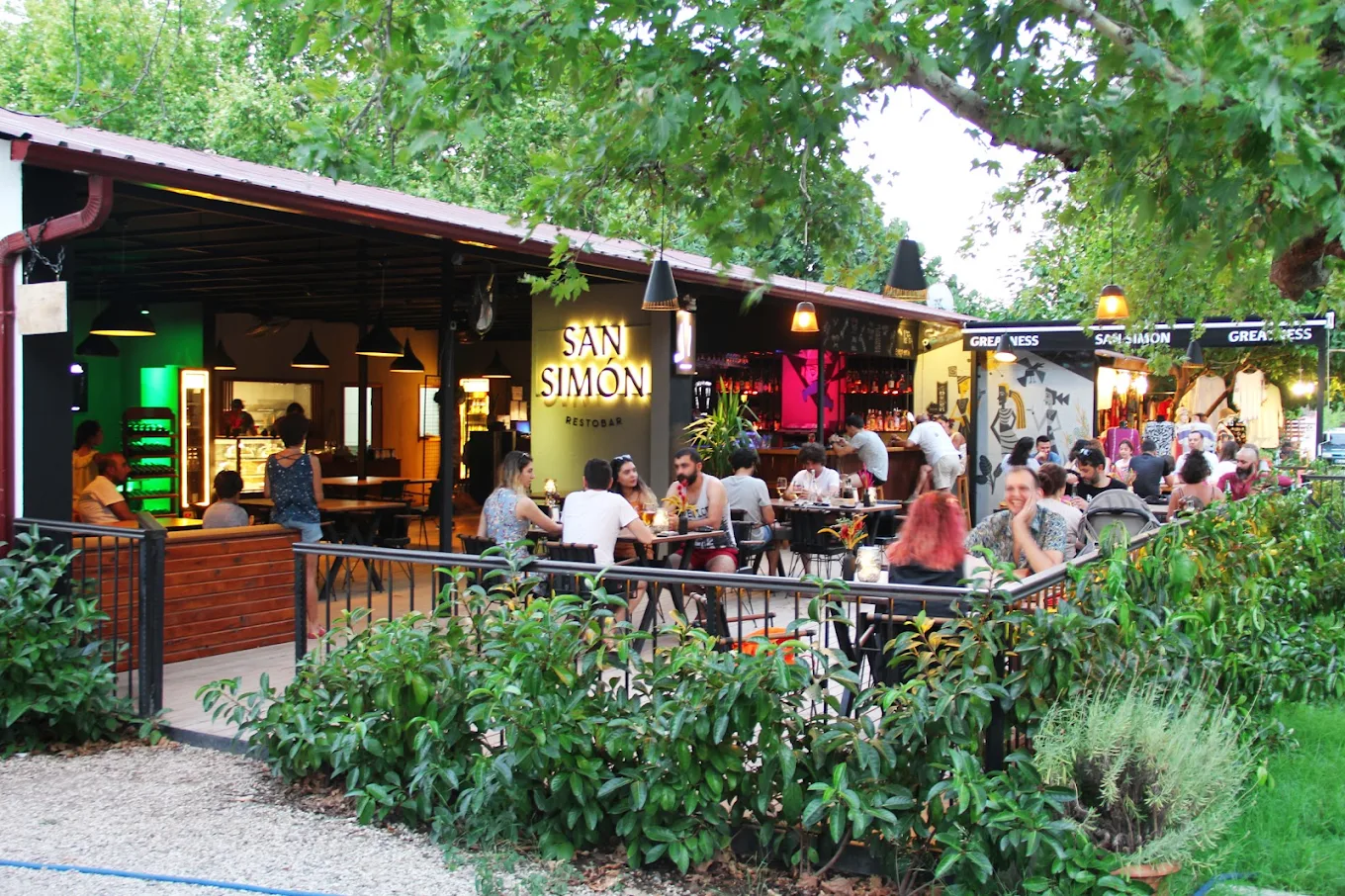 San Simon Pizza - Çıralı'da pizza ve İtalyan mutfağı restoranı